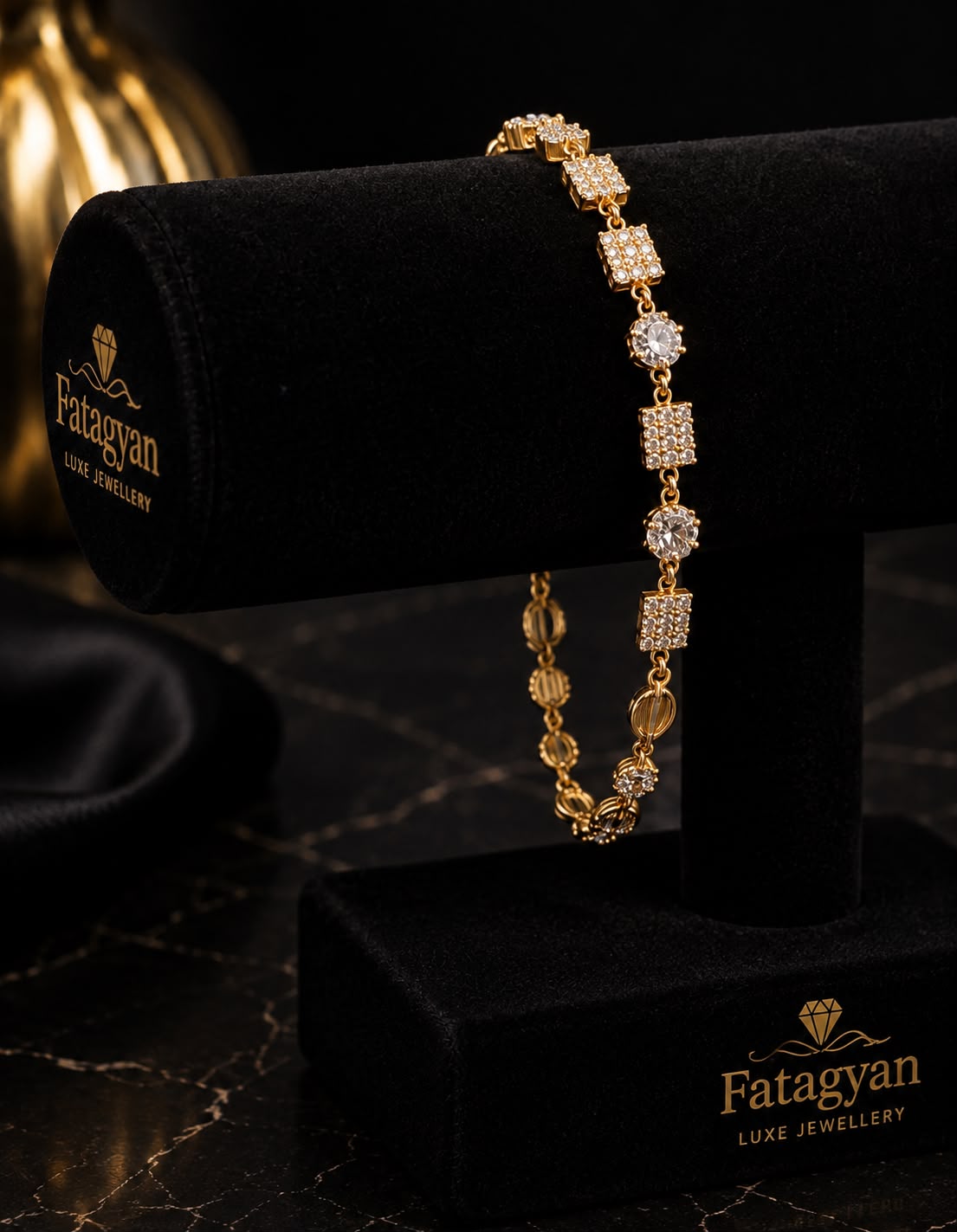 18K Gold-Plated Elegant Bracelet B21