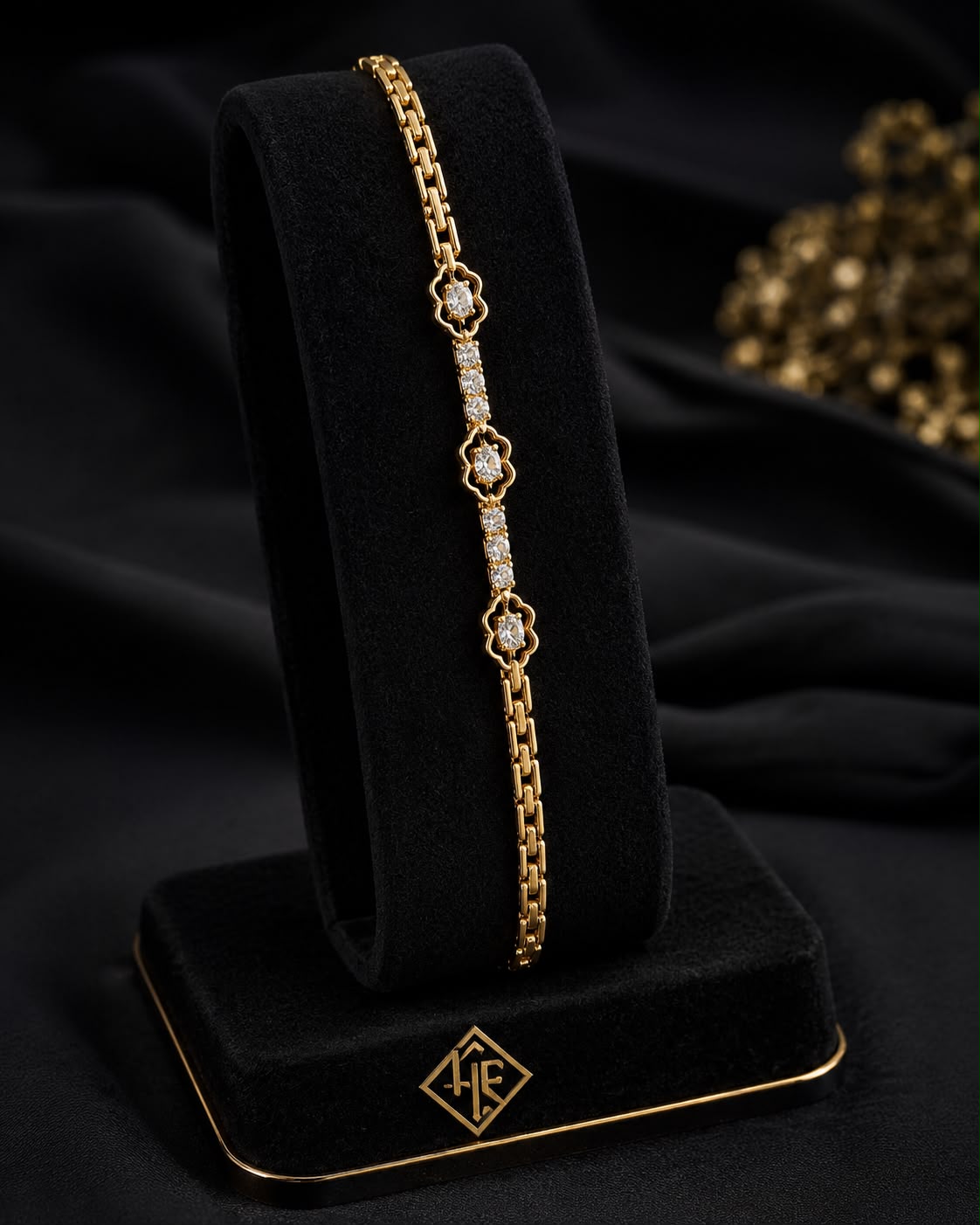 18K Gold-Plated Elegant Bracelet B27
