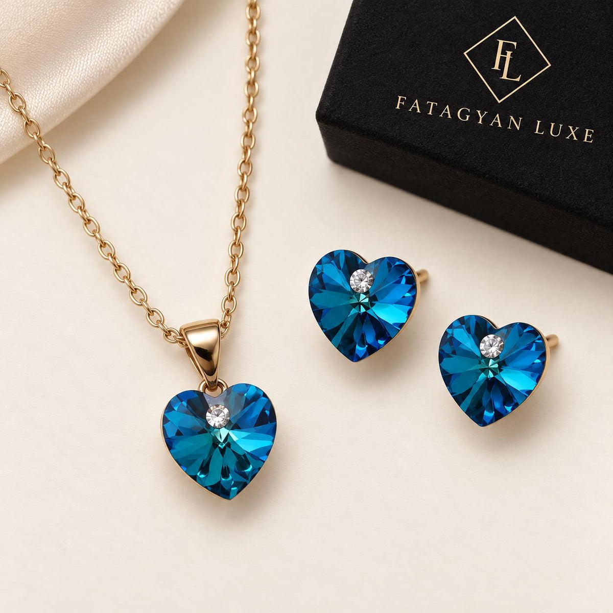 Éclat Heart Swarovski Crystal Jewellery Set – Sapphire Blue 06