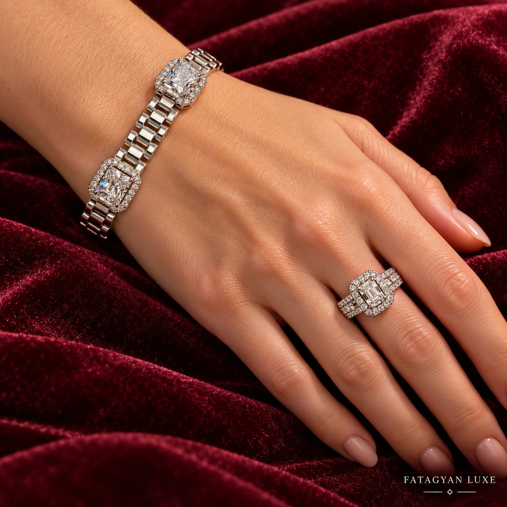 Émeraude Lumière silver-tone crystal bracelet and ring jewellery set worn on hand