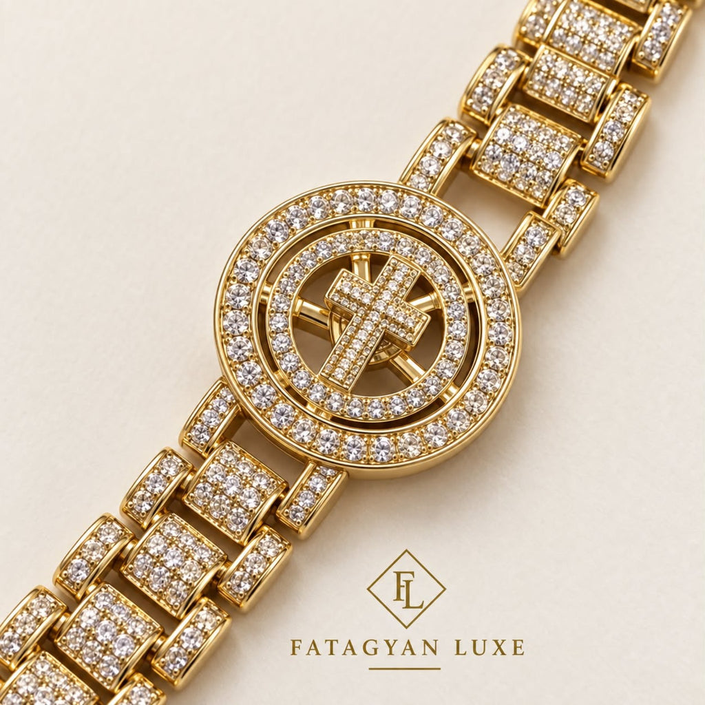 Divine Éclat Crystal Cross Bracelet close-up