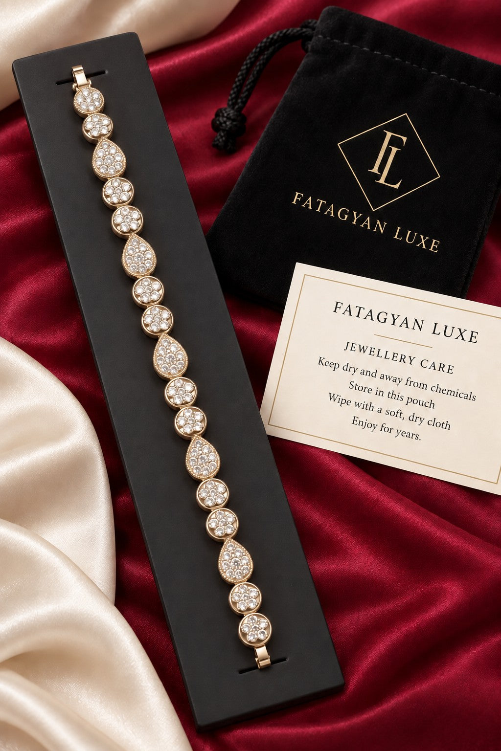 Floréa Crystal Bloom Bracelet with Fatagyan Luxe packaging