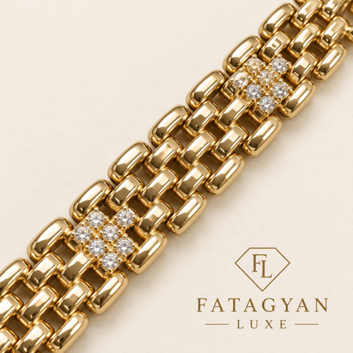 Clarisse Crystal Cluster Bracelet close-up
