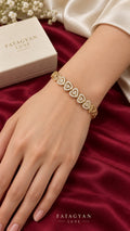 Amour Éclat Crystal Heart Bracelet worn on wrist