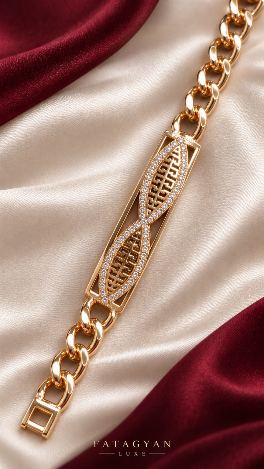 Infini Éclat Crystal Chain Bracelet detail