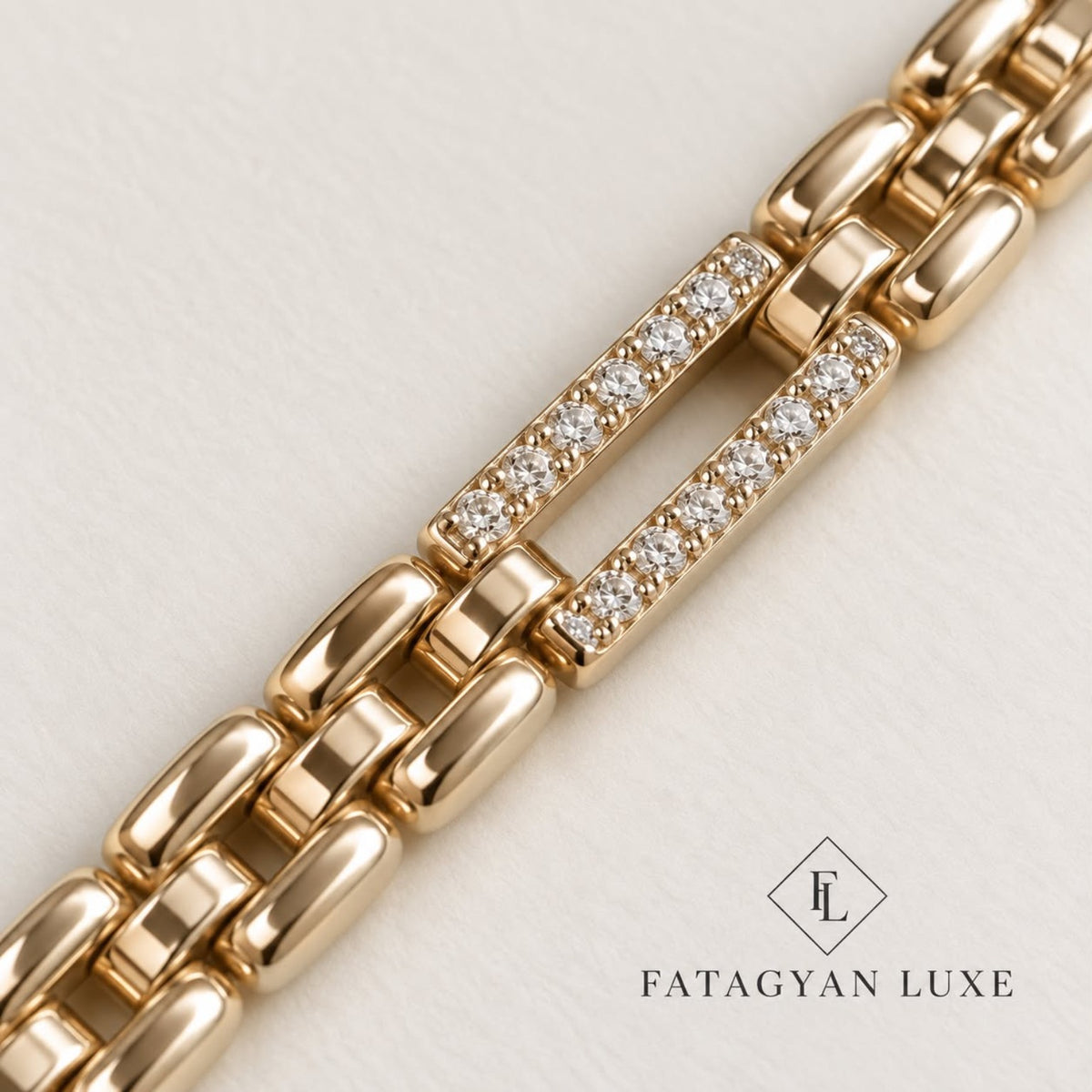 Cavelle Crystal Link Bracelet close-up