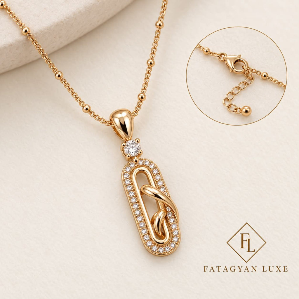 Élan Crystal Link Pendant Necklace detail