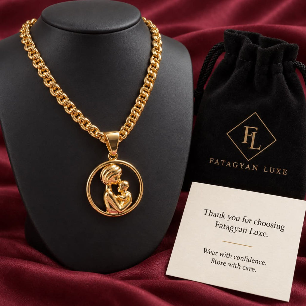 Maternité Signature Pendant Necklace with Fatagyan Luxe packaging