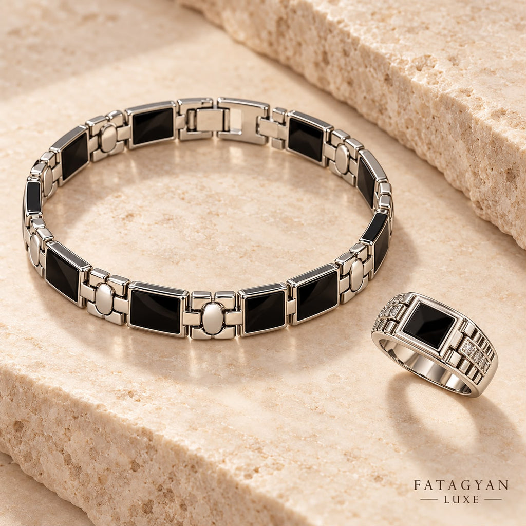Onyx Regent men's silver-tone bracelet and ring set on stone